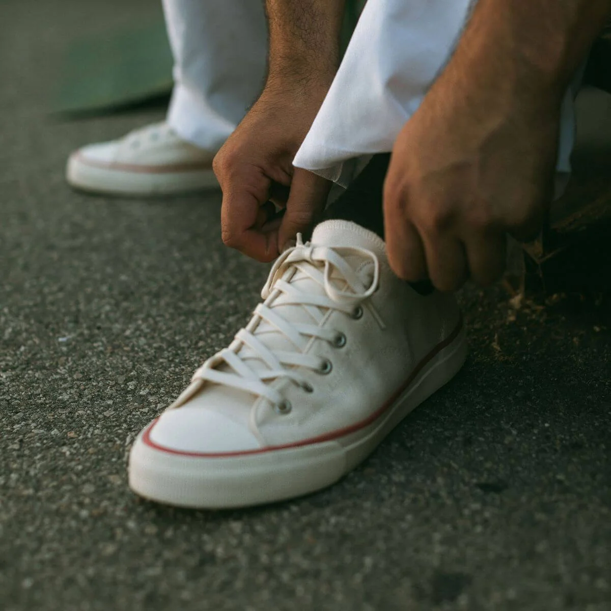 All-American Low-Top Antique White/Crimson - Image 11