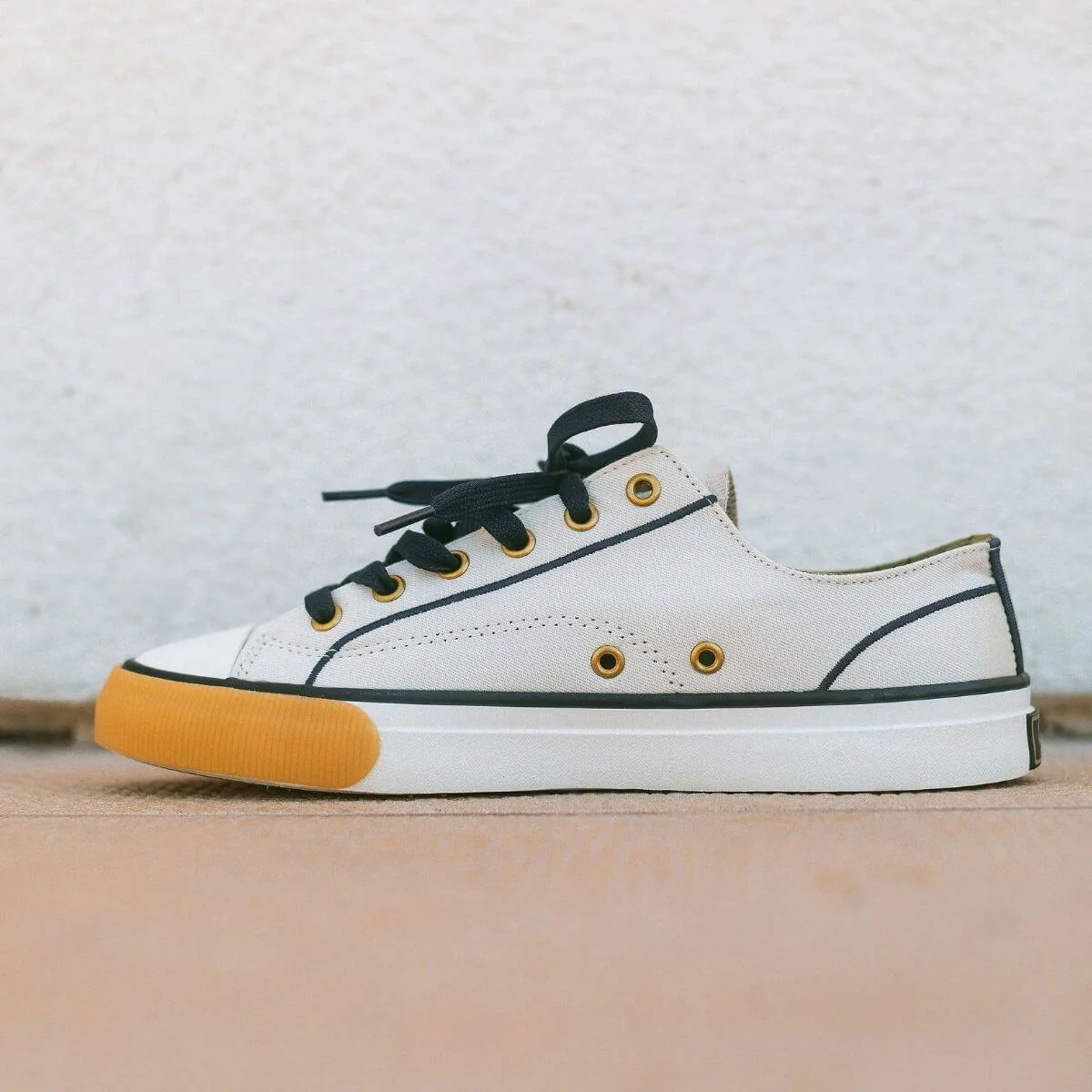 All-American Low-Top Sand/Sapphire - Image 15