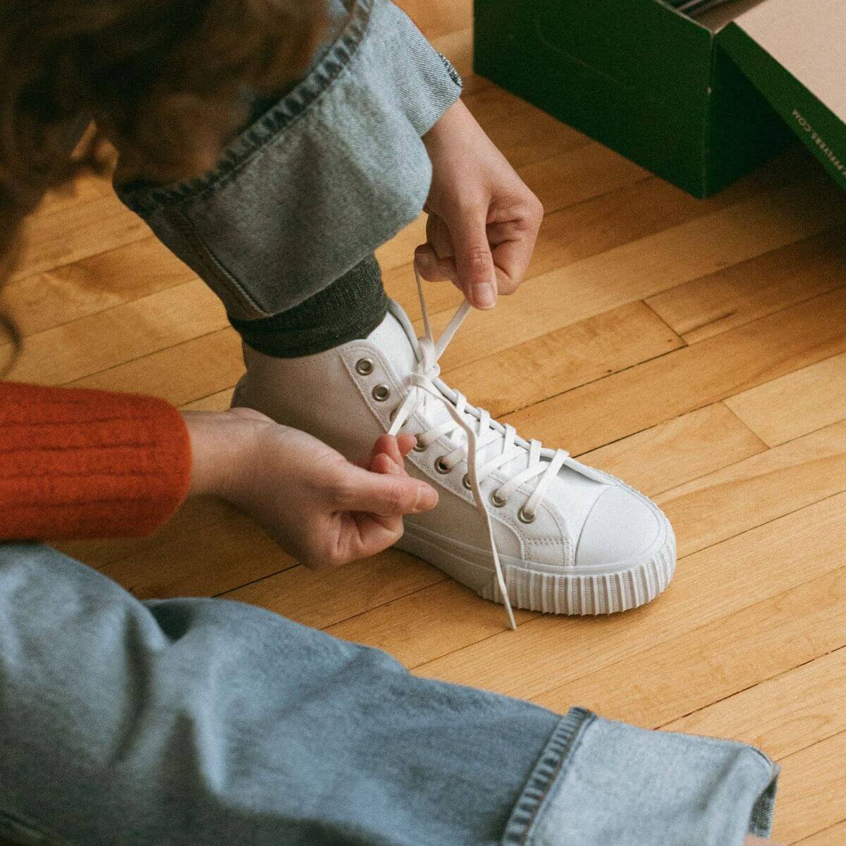 Center High-Top White - Image 9