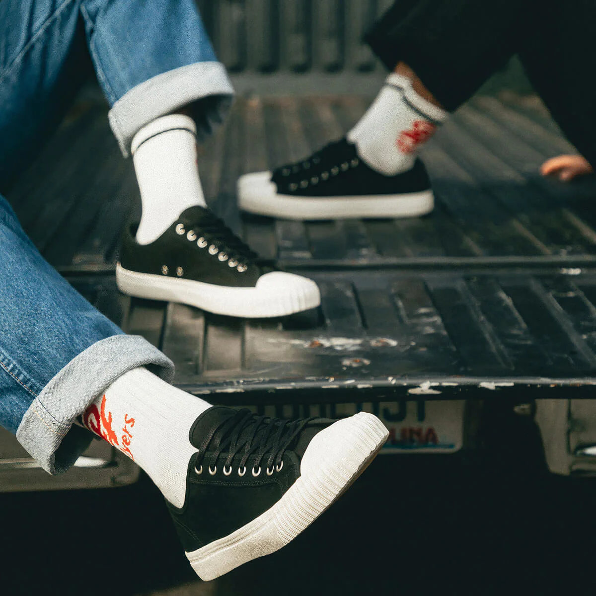 Center Low-Top Black/Sea Salt - Image 12